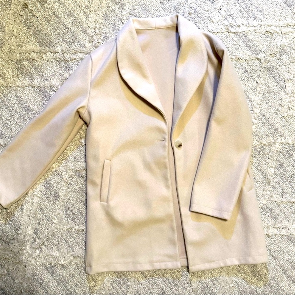 Super comfy blazer Beige coat 🧥 all seasons!